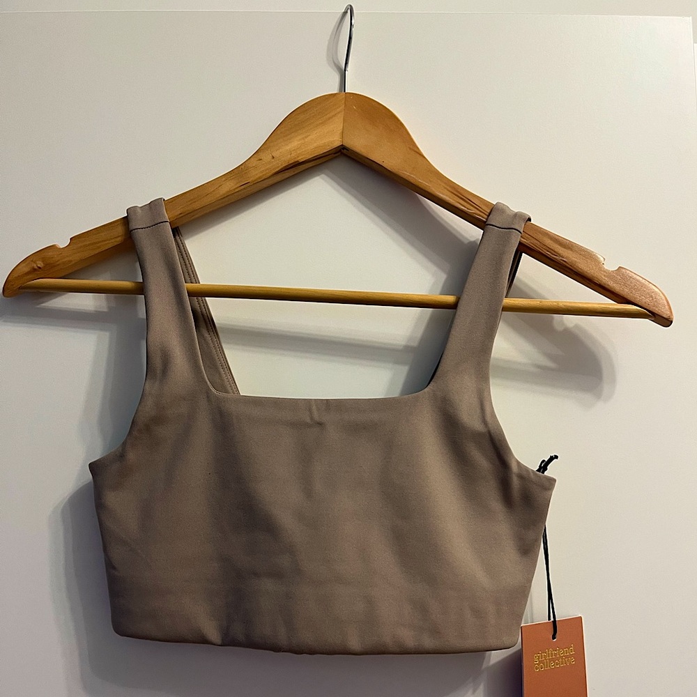 Girlfriend Collective Tommy Bra in Limestone